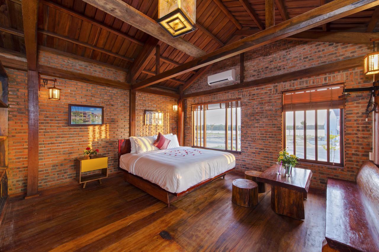Wooden Lodge Homestay Hoian Хойан Экстерьер фото