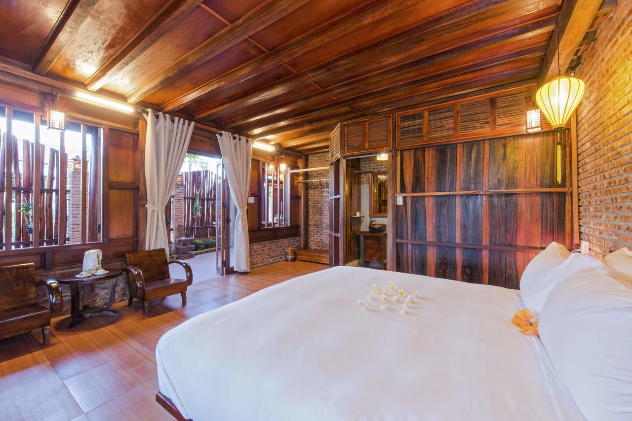 Wooden Lodge Homestay Hoian Хойан Экстерьер фото