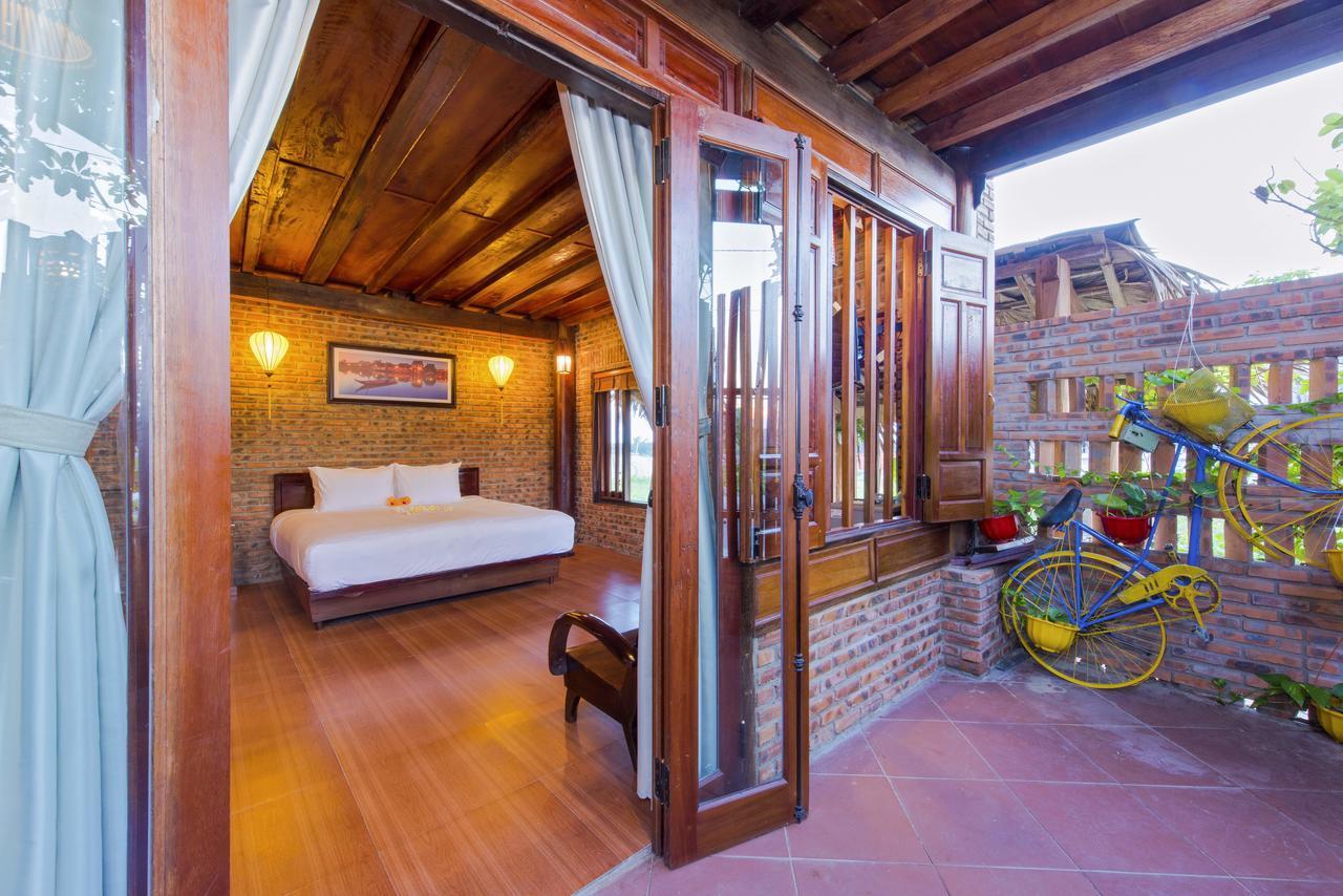 Wooden Lodge Homestay Hoian Хойан Экстерьер фото
