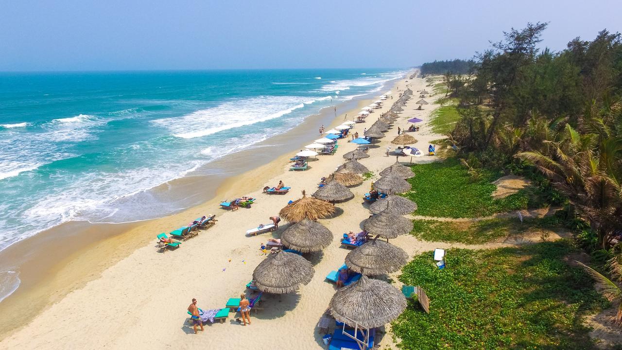 Wooden Lodge Homestay Hoian Хойан Экстерьер фото