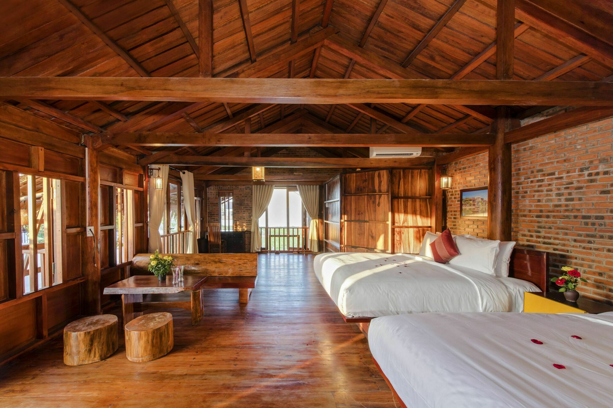 Wooden Lodge Homestay Hoian Хойан Экстерьер фото